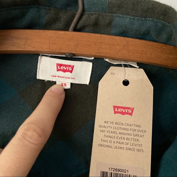 New Levi’s Blue Green Plaid Button Down Shirt - XS - Picture 2 of 4